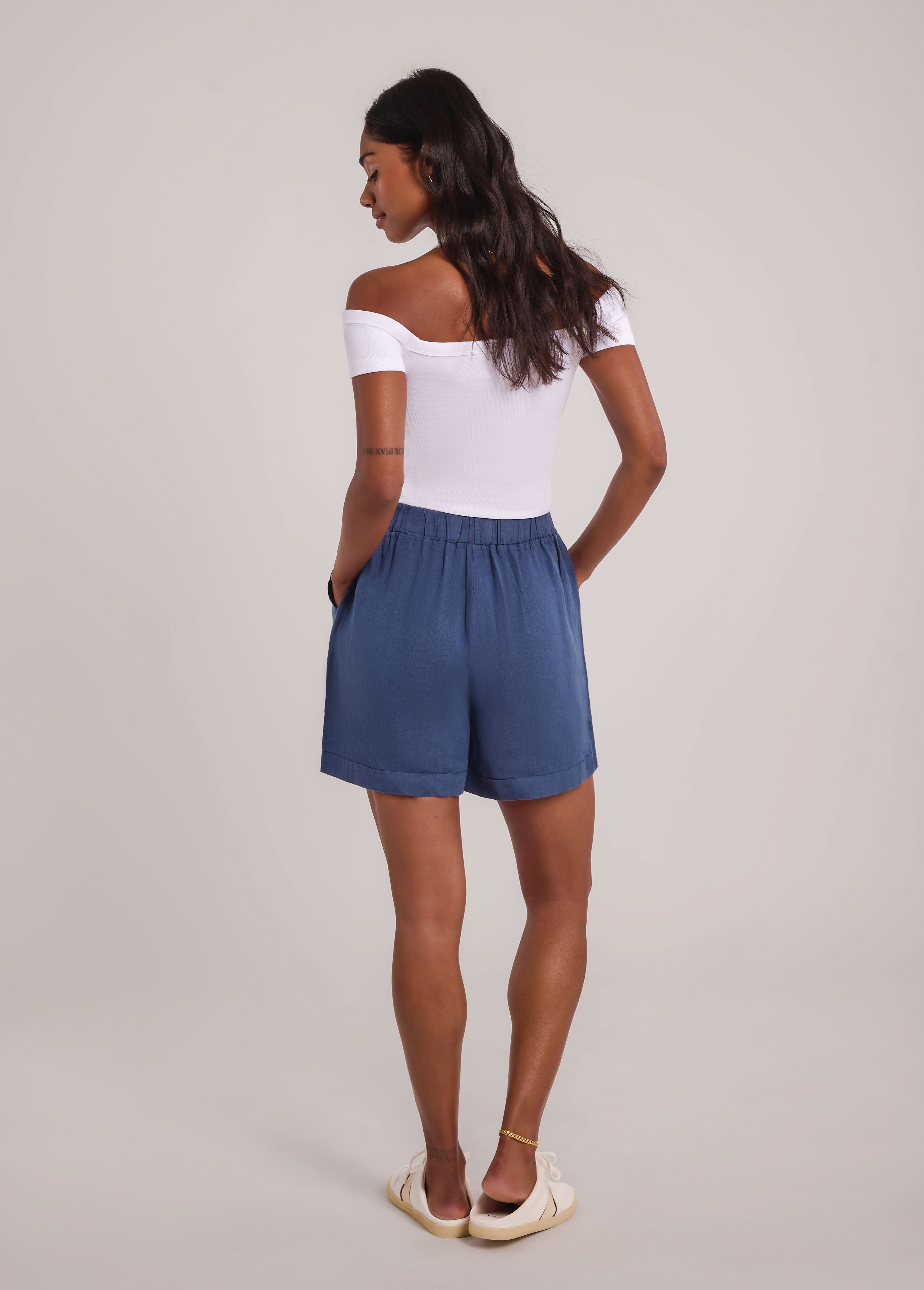 WILLA WIDE LEG LINEN SHORTS / DENIM