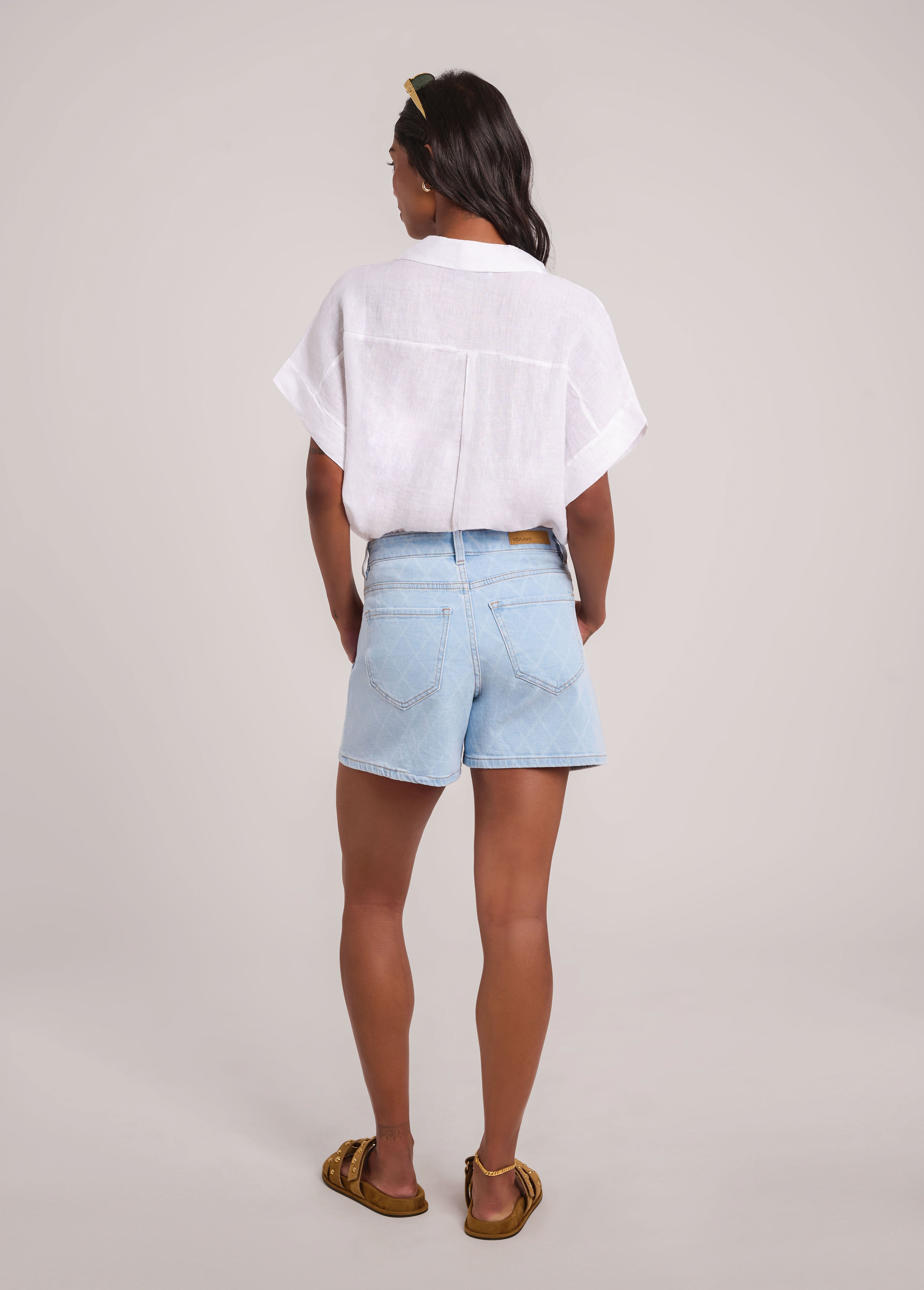 REMI OVERSIZED LINEN SHIRT / WHITE