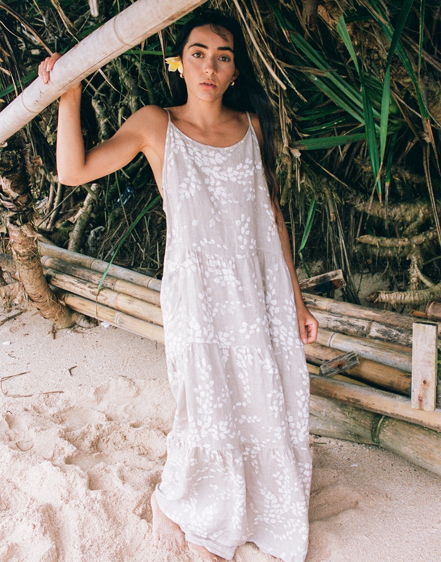 IRIS PRINTED ANKLE-GRAZING LINEN DRESS / SAND DUNE IRIS PRINTED ANKLE-GRAZING LINEN DRESS / SAND DUNE