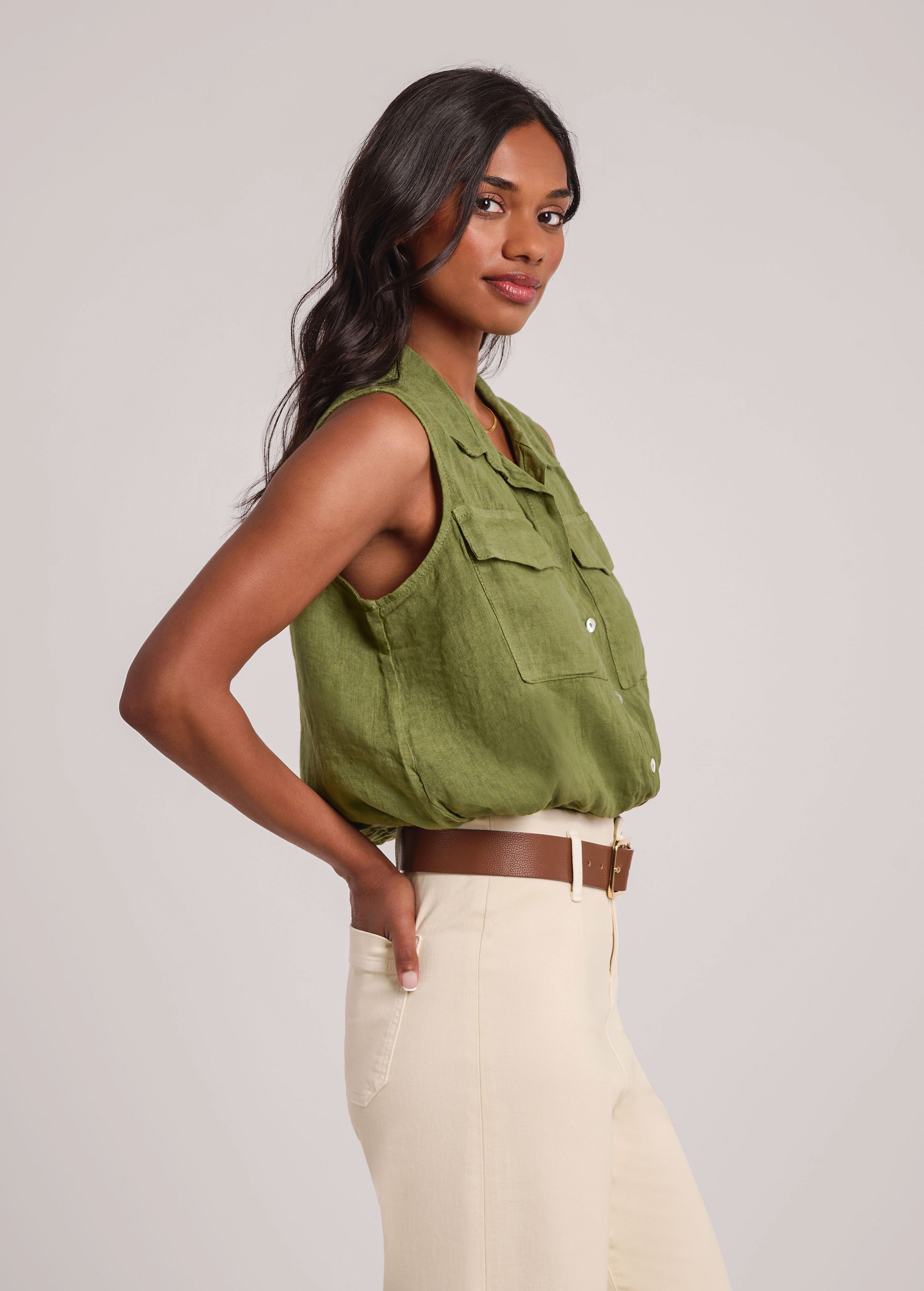 SOL LINEN SLEEVELESS VEST / MOSS