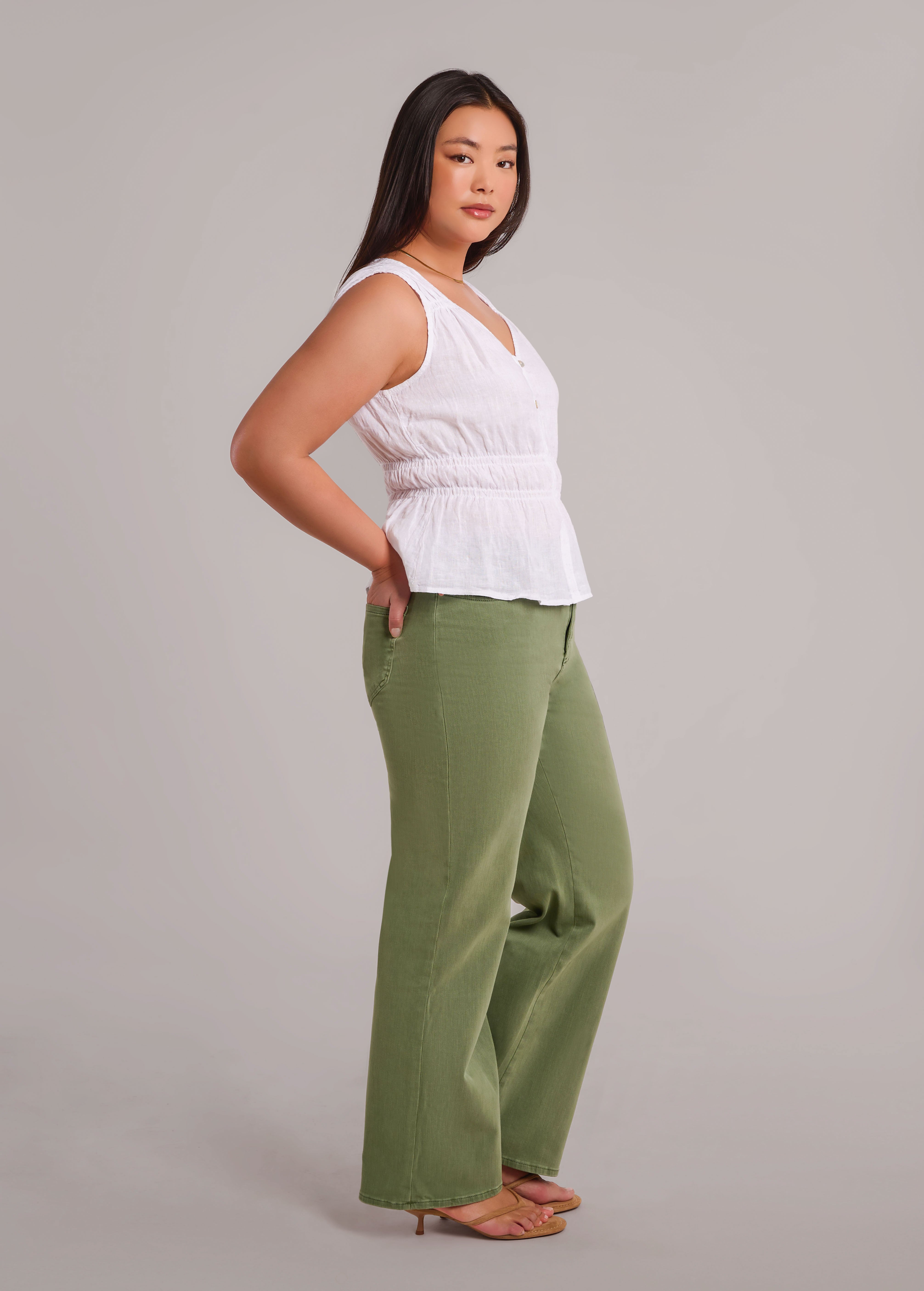 ELOISE V-NECK LINEN TANK TOP / WHITE