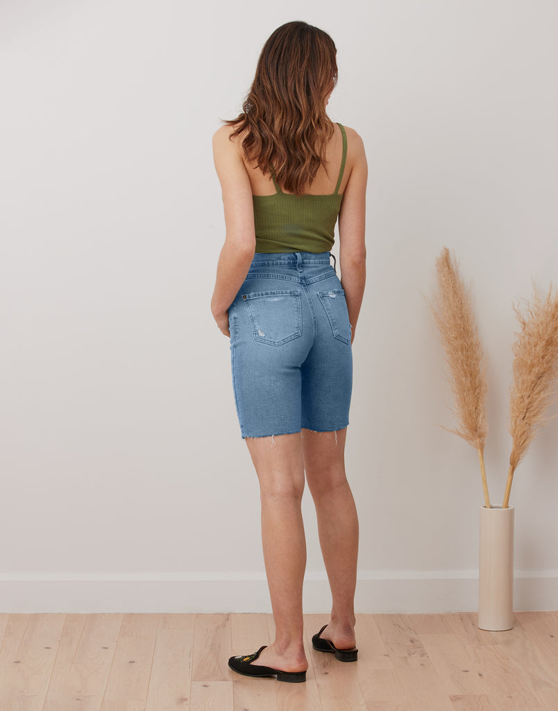 RACHEL SKINNY DENIM SHORT / BONDI BEACH