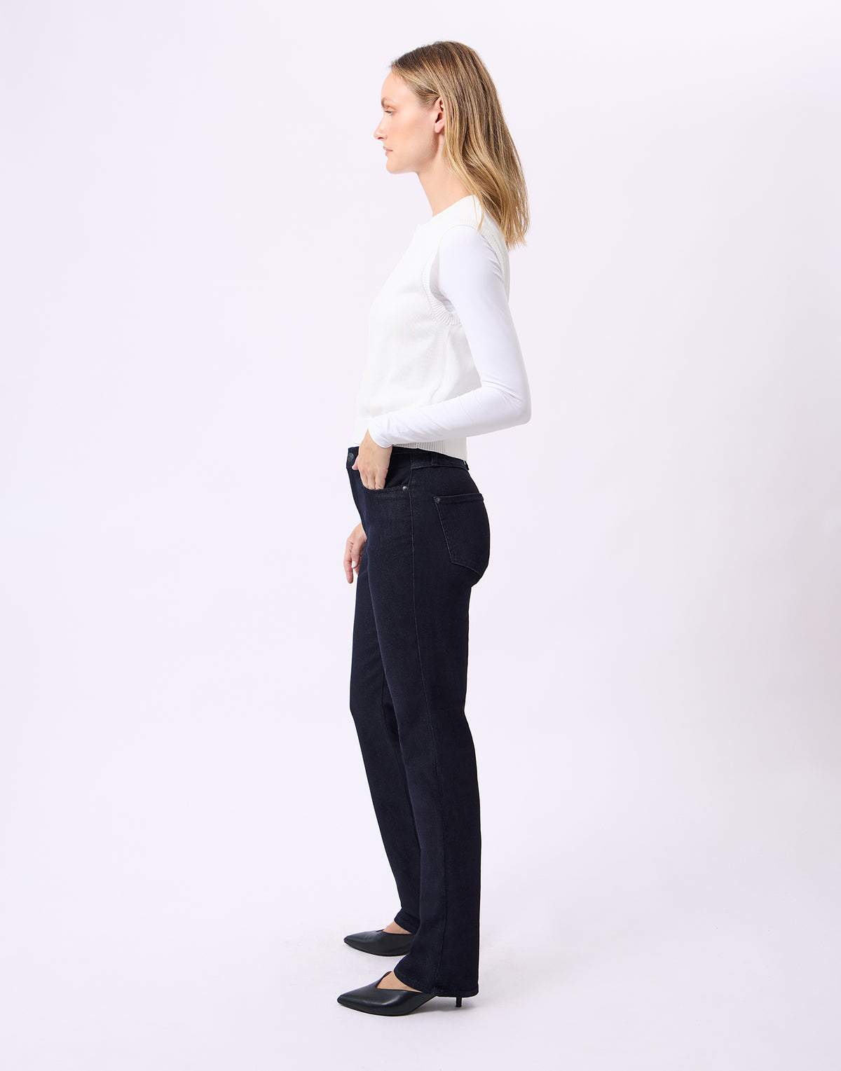 CHLOE CLASSIC RISE STRAIGHT JEANS / PRAGUE
