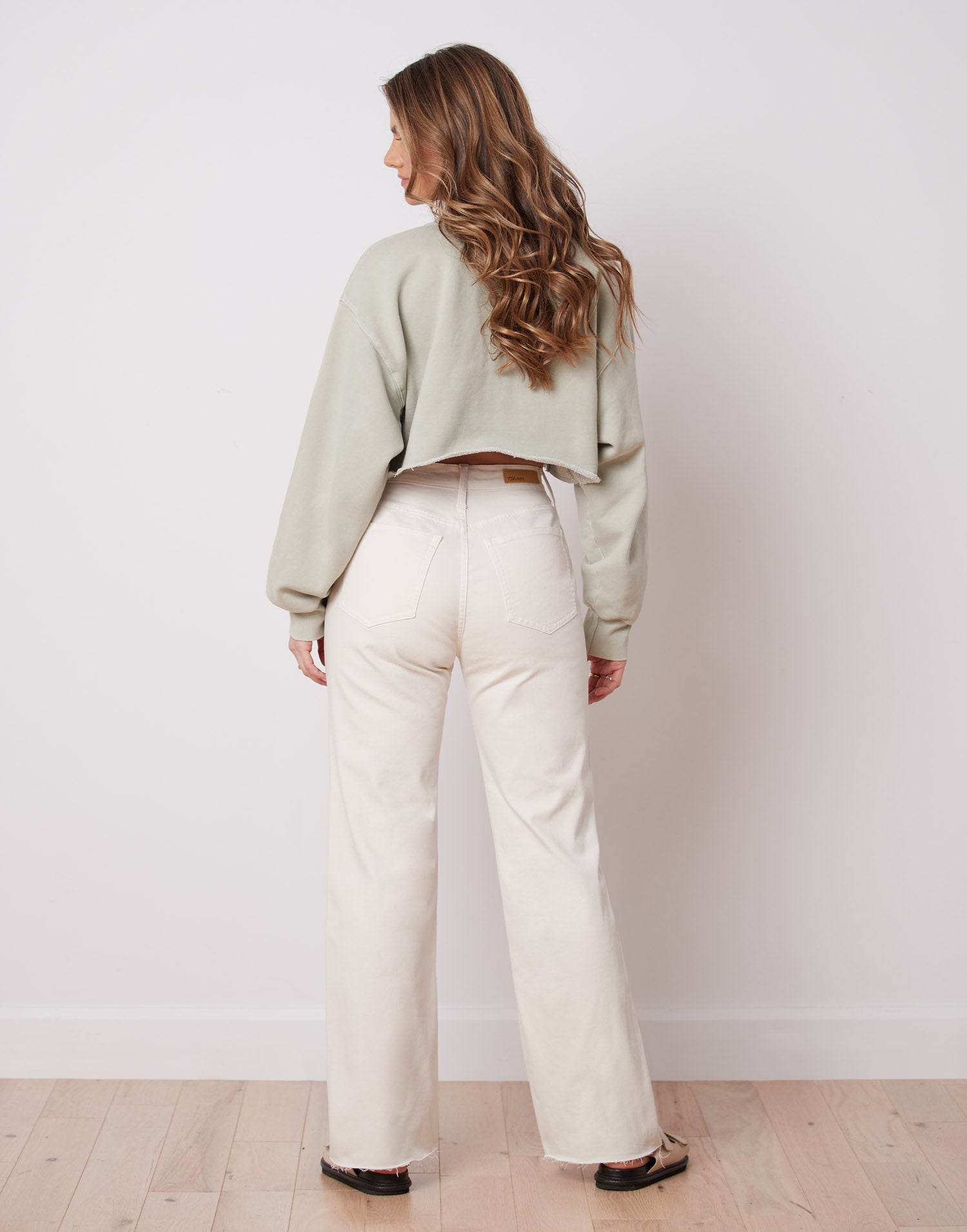 LILY WIDE LEG PANT / OFF-WHITE | Yoga Jeans