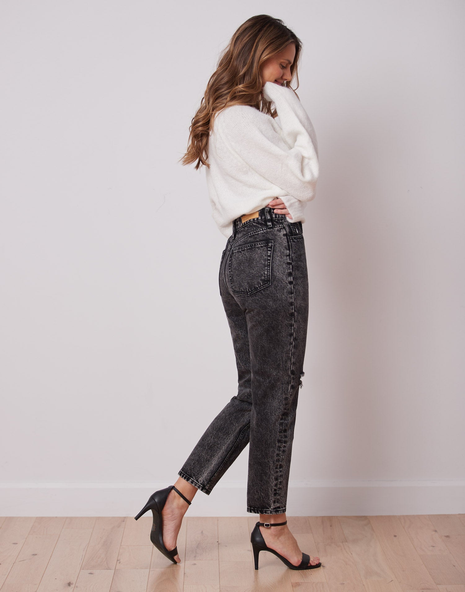 MALIA RELAXED JEANS / CHRISSY