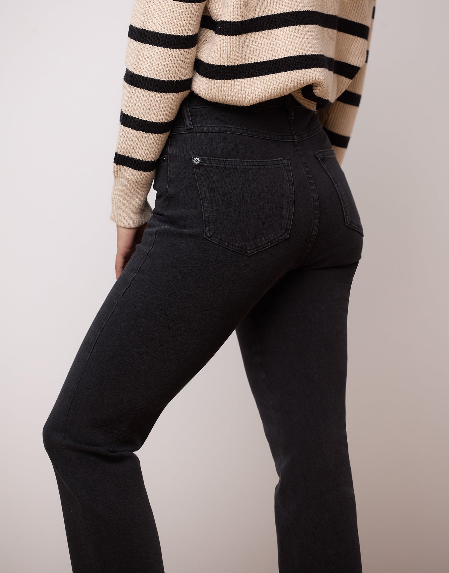 EMILY SLIM JEANS / WASHED BLACK