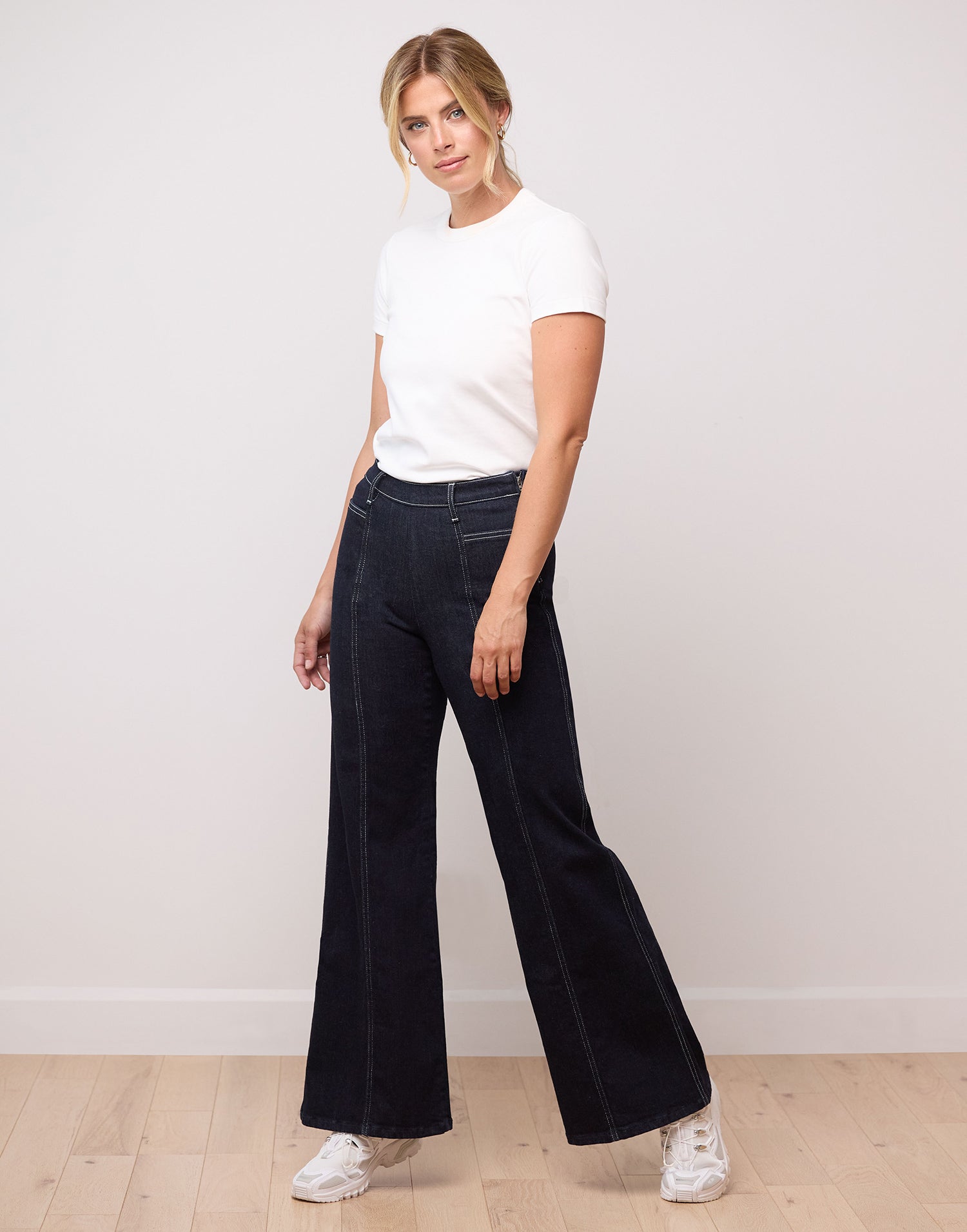 LILY WIDE LEG JEANS / STARGAZER