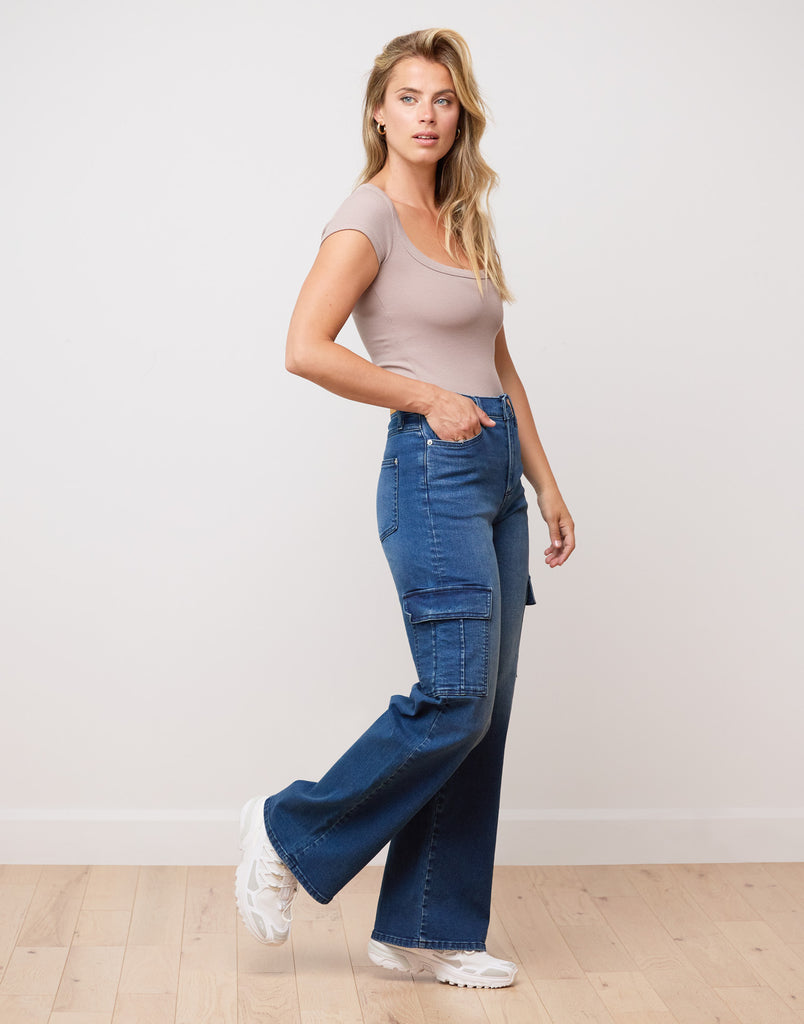 NMALEXA NORMAL WAISTED CARGO JEANS, Blue