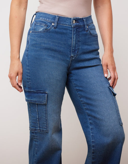 Layla Jeans - High Waisted Recycled Cotton Mom Jeans in Sunday Blue