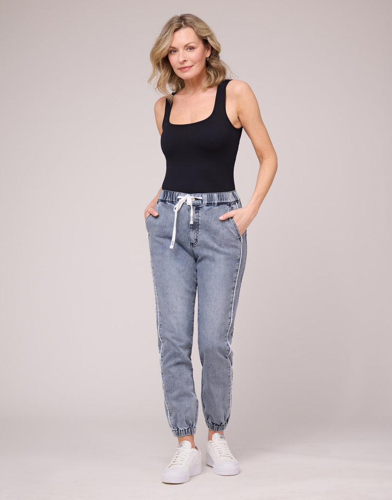 Made in Canada, Yoga Jeans are on point and on trend for 2018 at espy.
