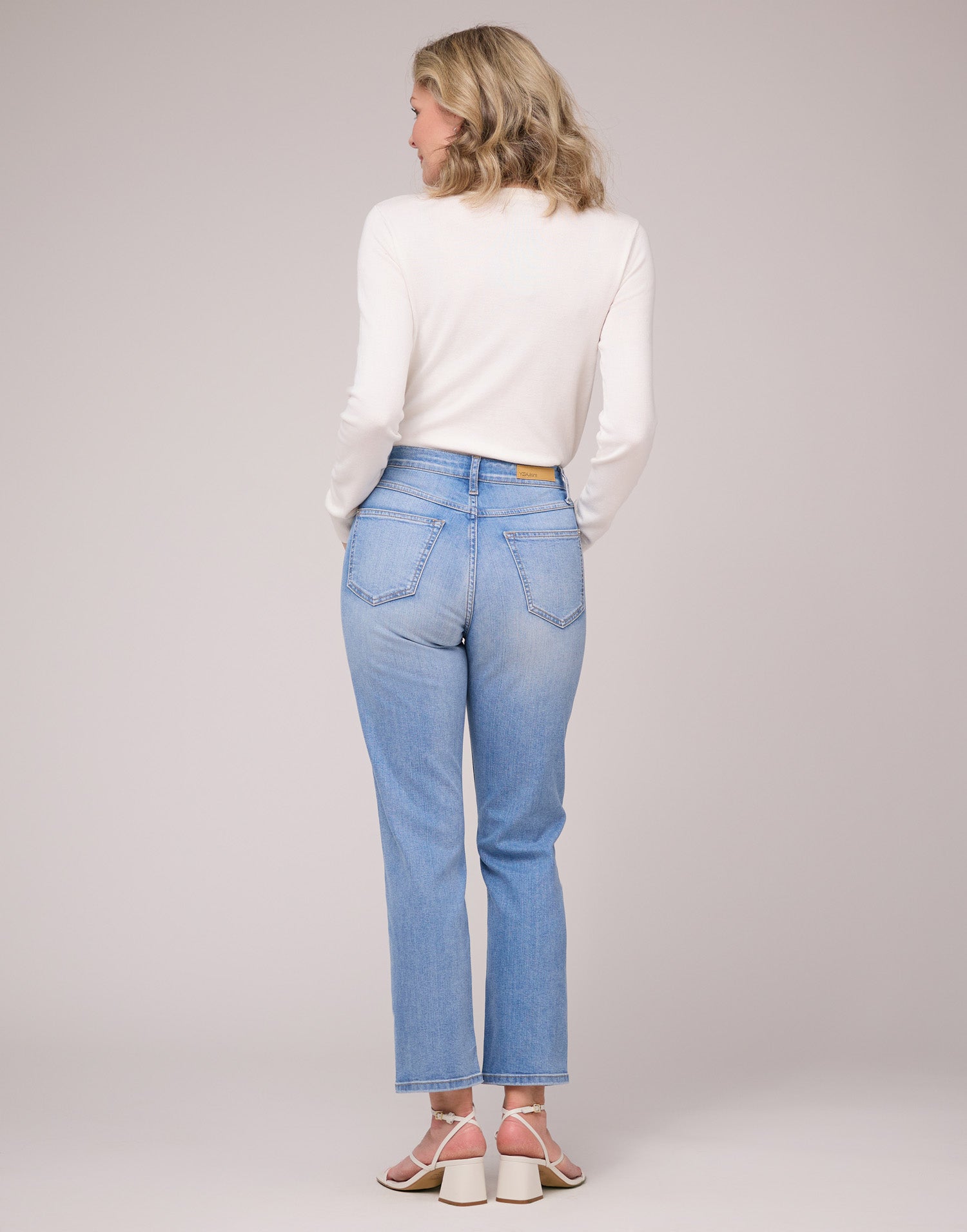 CHLOE STRAIGHT JEANS / SURF BLUE