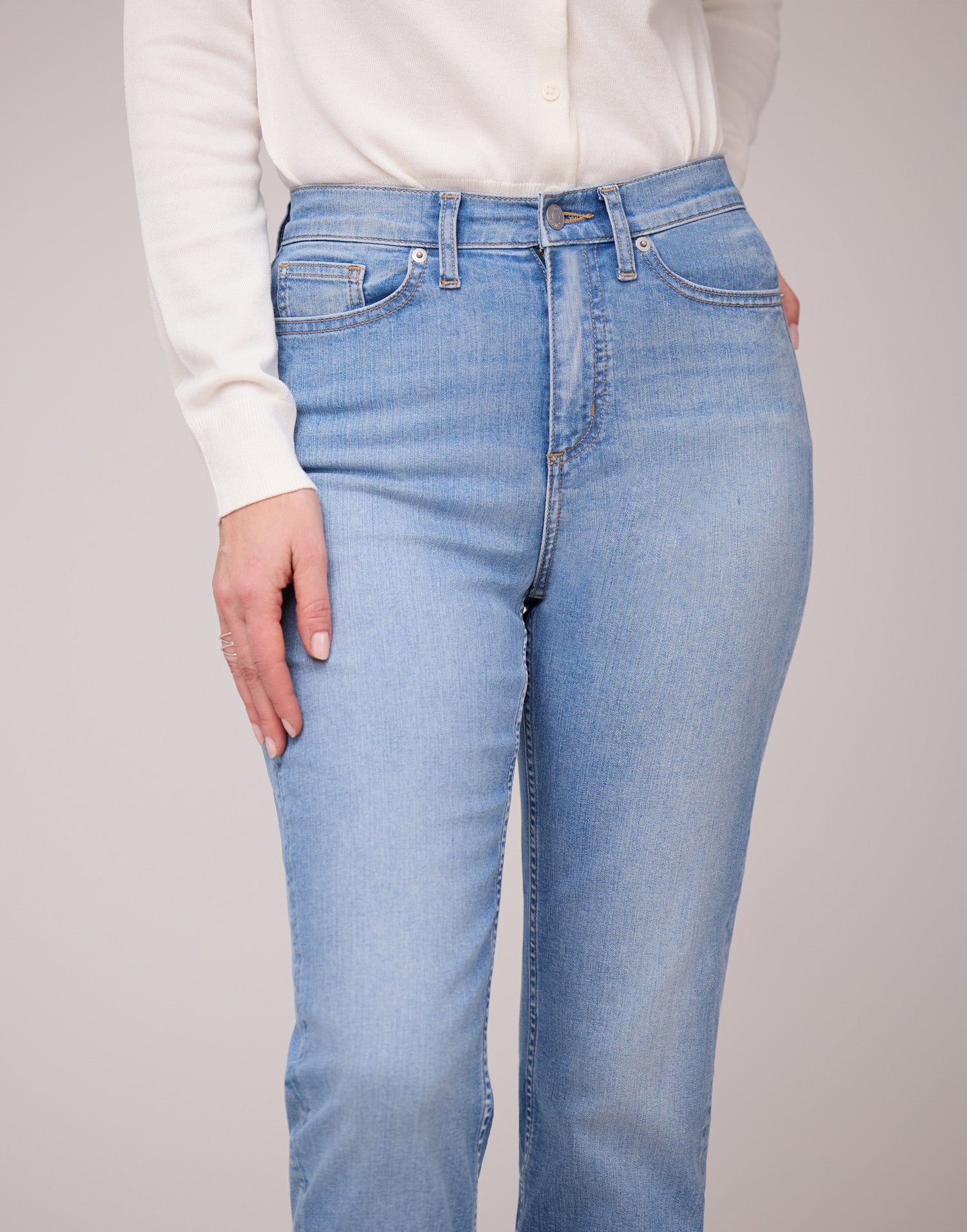 CHLOE STRAIGHT JEANS / SURF BLUE