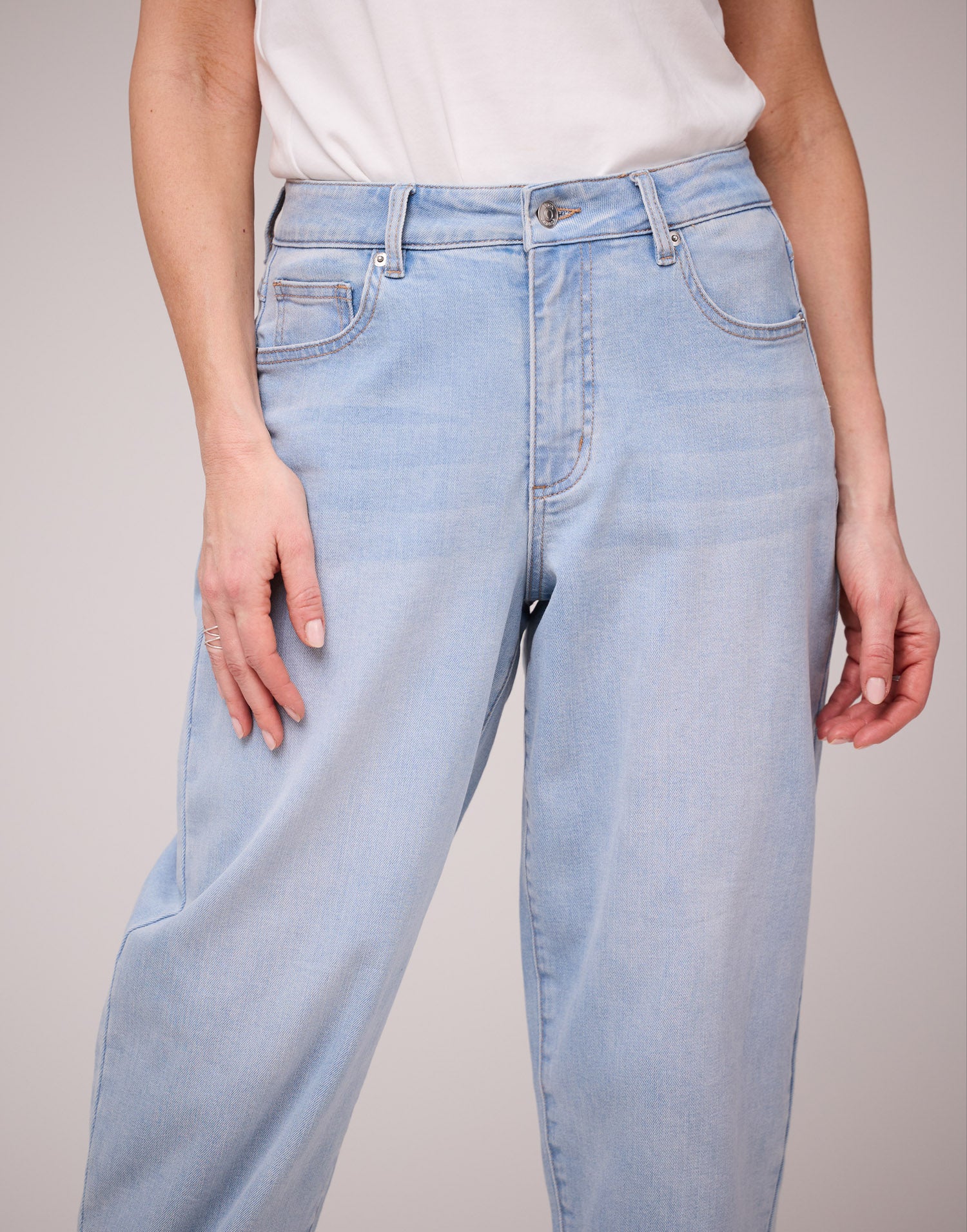 MALIA RELAXED JEANS / PACIFIC BLUE