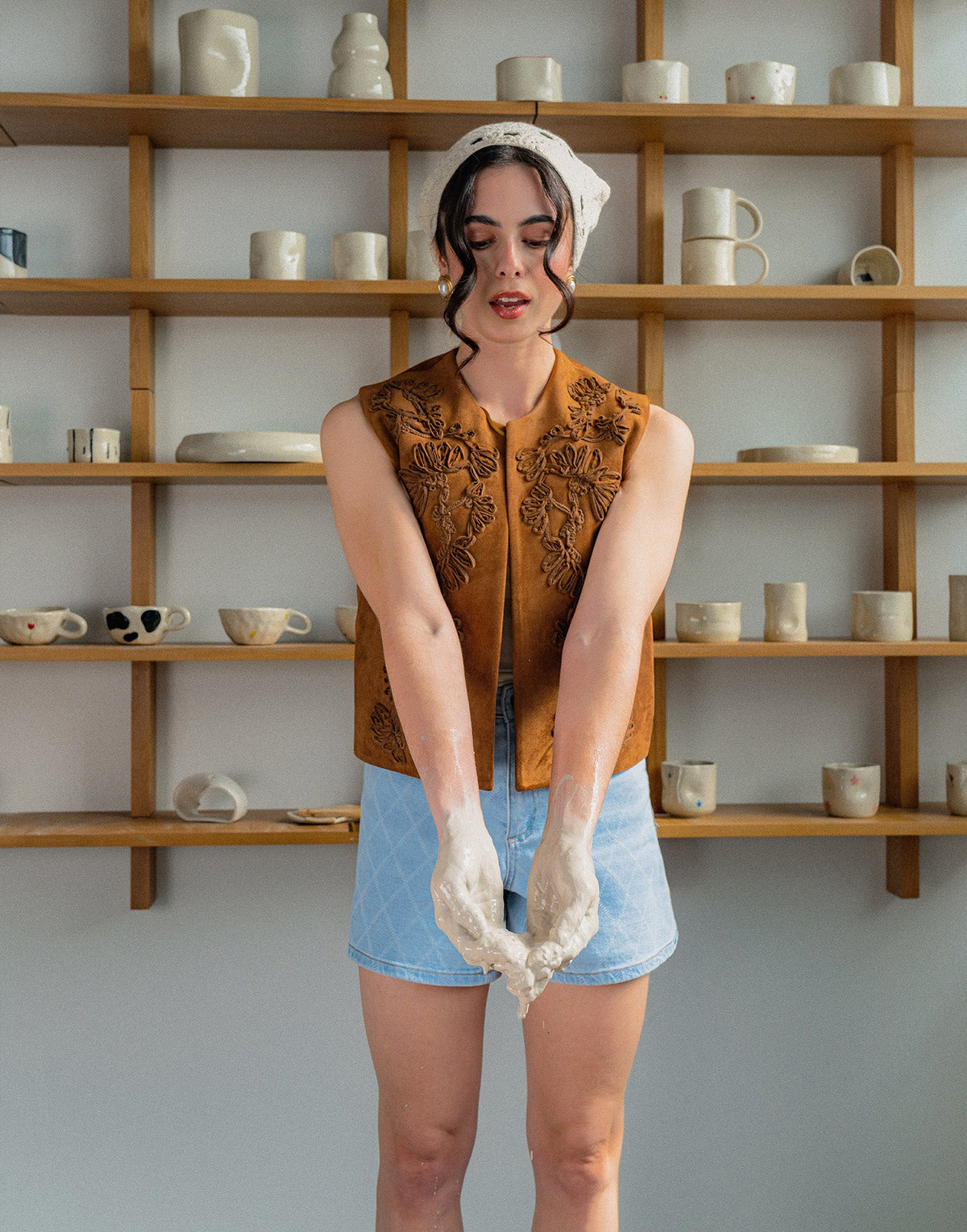 SHORTS / NIGELLA