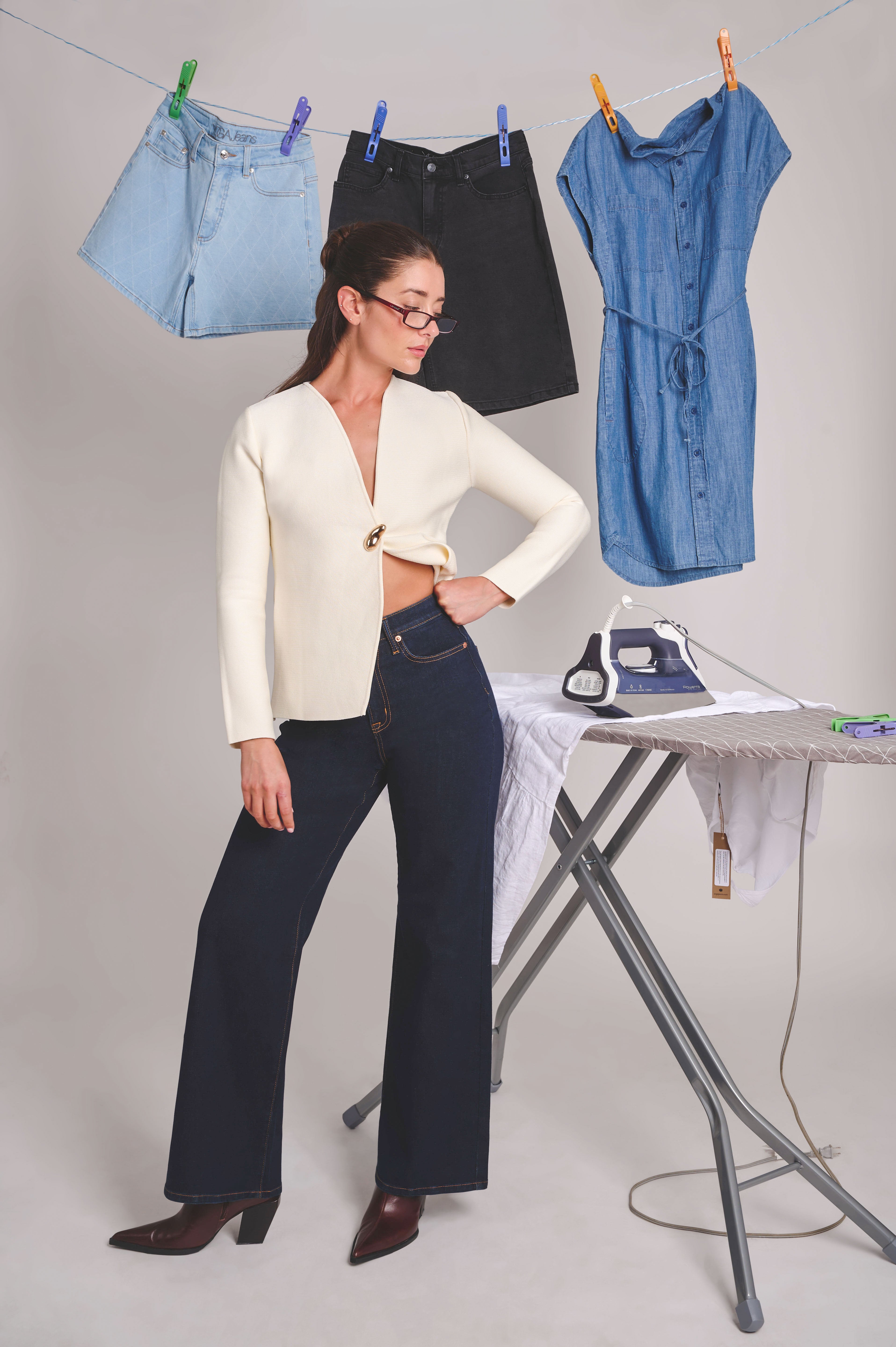 LILY WIDE LEG JEANS / BLUE BUTTERFLY
