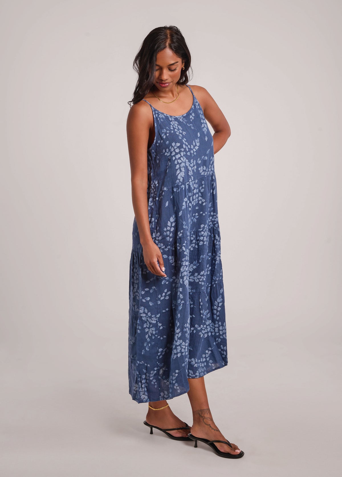 iris denim dress PRINTED ANKLE-GRAZING LINEN / Charlotte Bustier Dress in Fat face This denim dress reimagines Size Guide:12 NA24