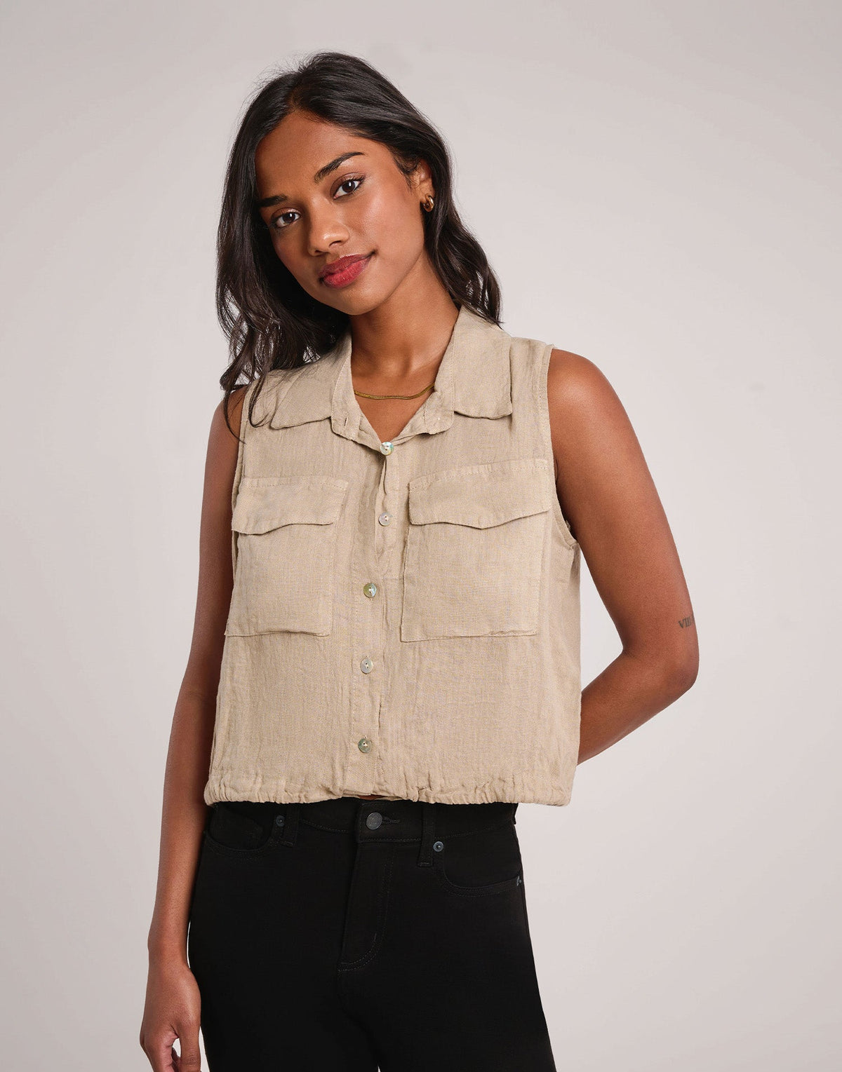 SOL LINEN SLEEVELESS VEST / SAND DUNE