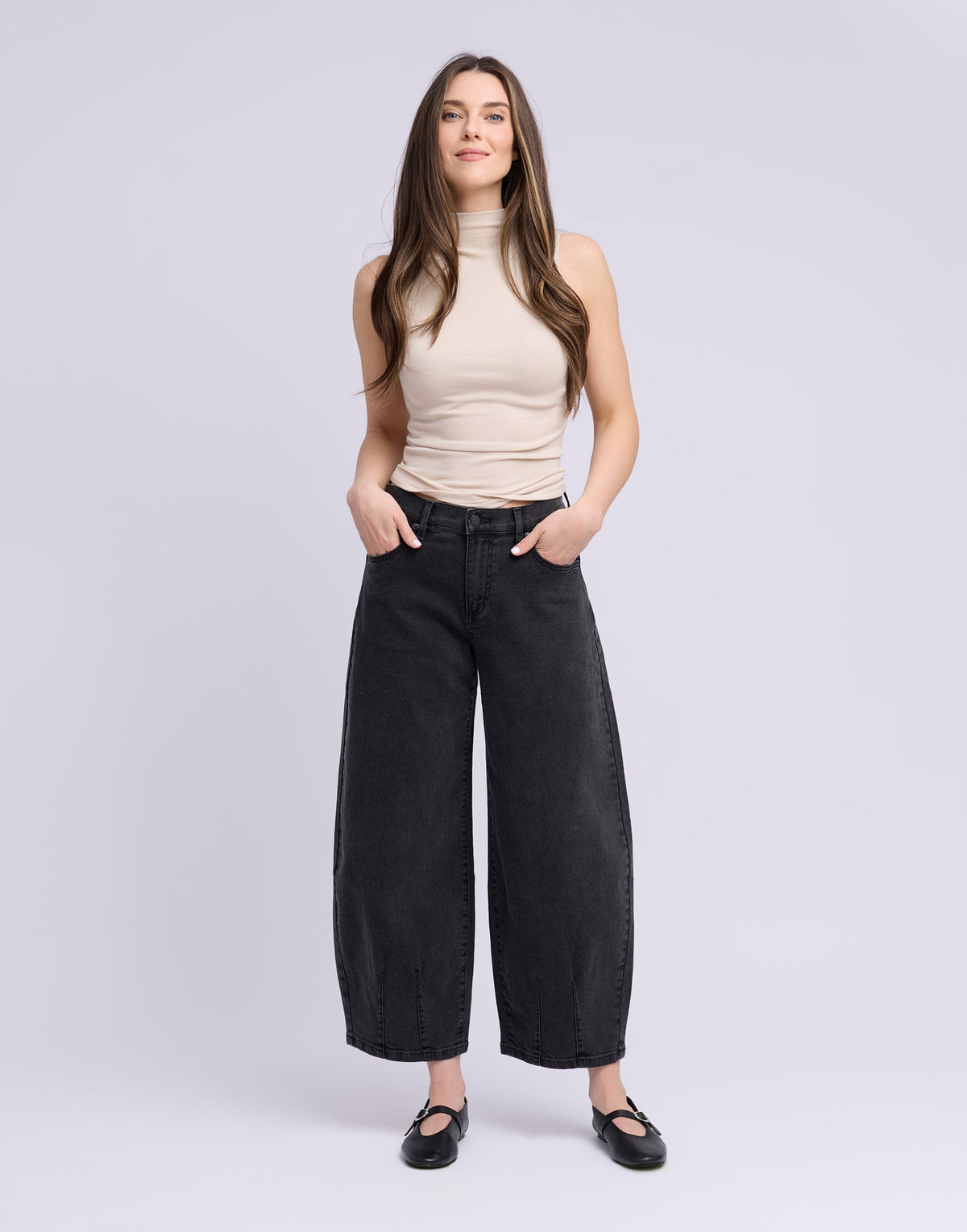 MALIA BARREL JEANS / MEGHAN