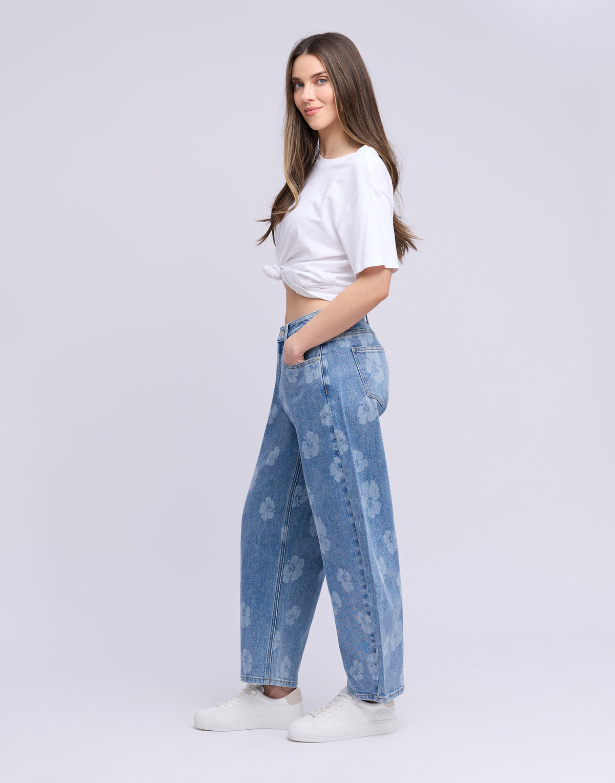 MALIA BARREL JEANS / KARLIE