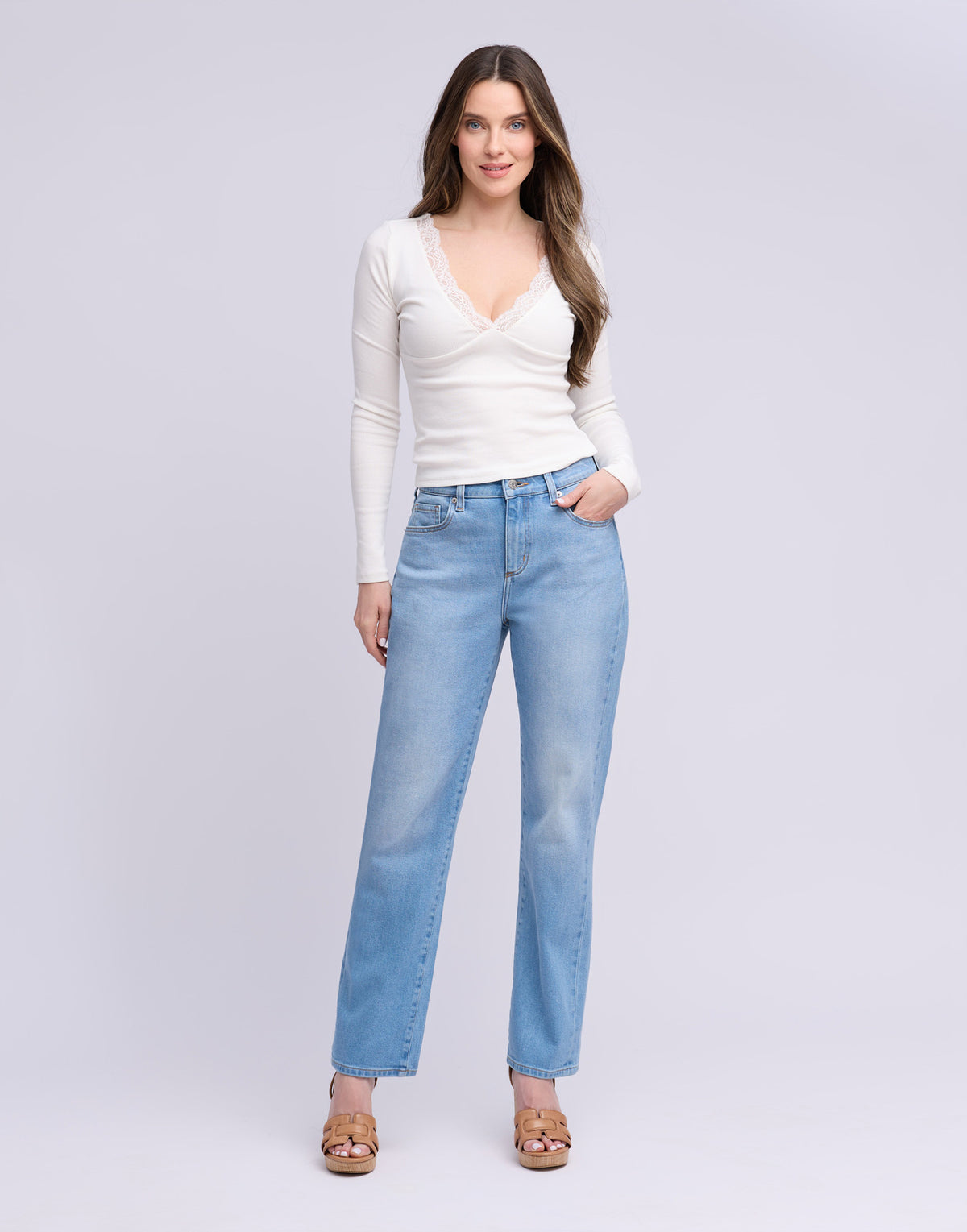 CHLOE STRAIGHT JEANS / GABBY