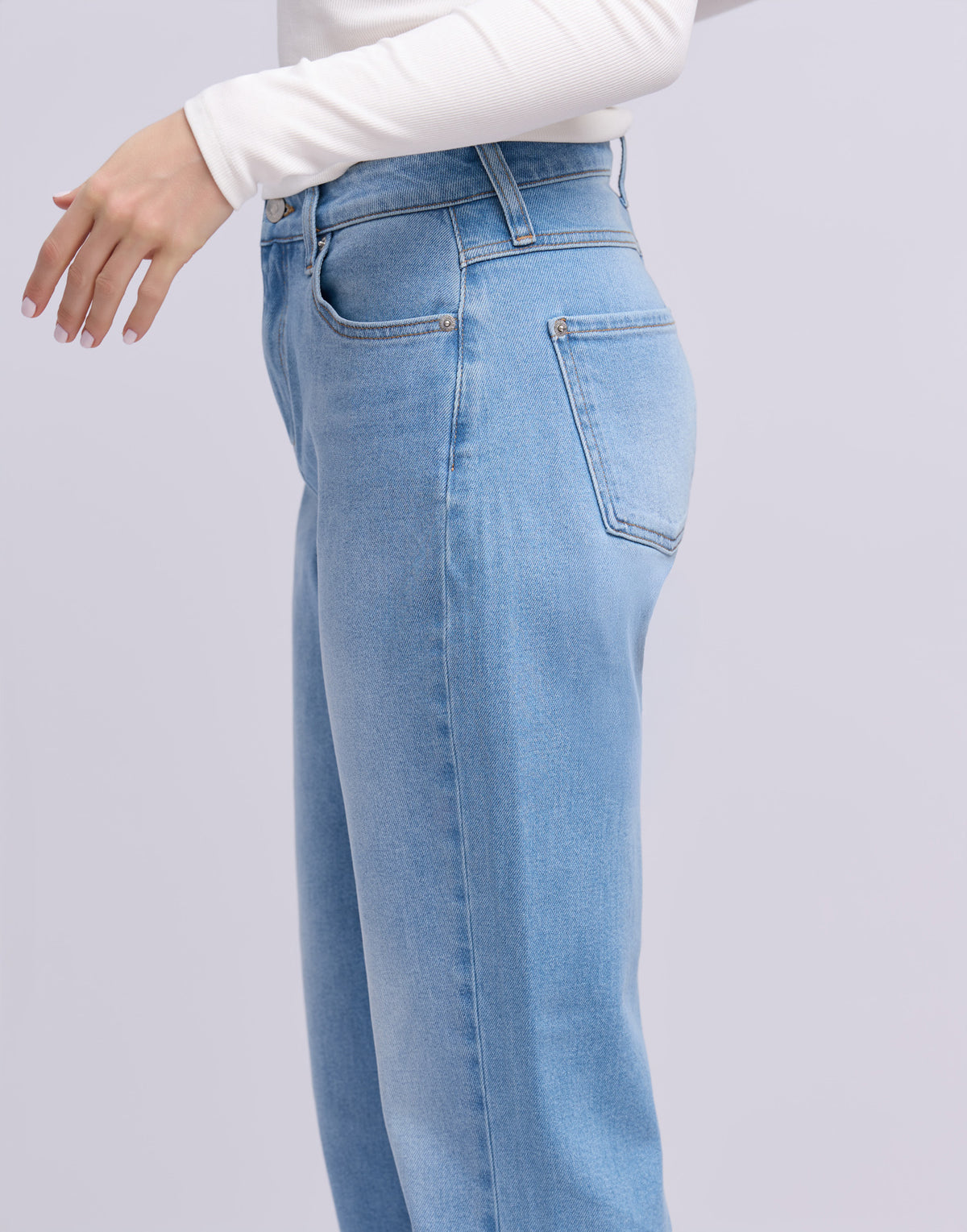 CHLOE STRAIGHT JEANS / GABBY