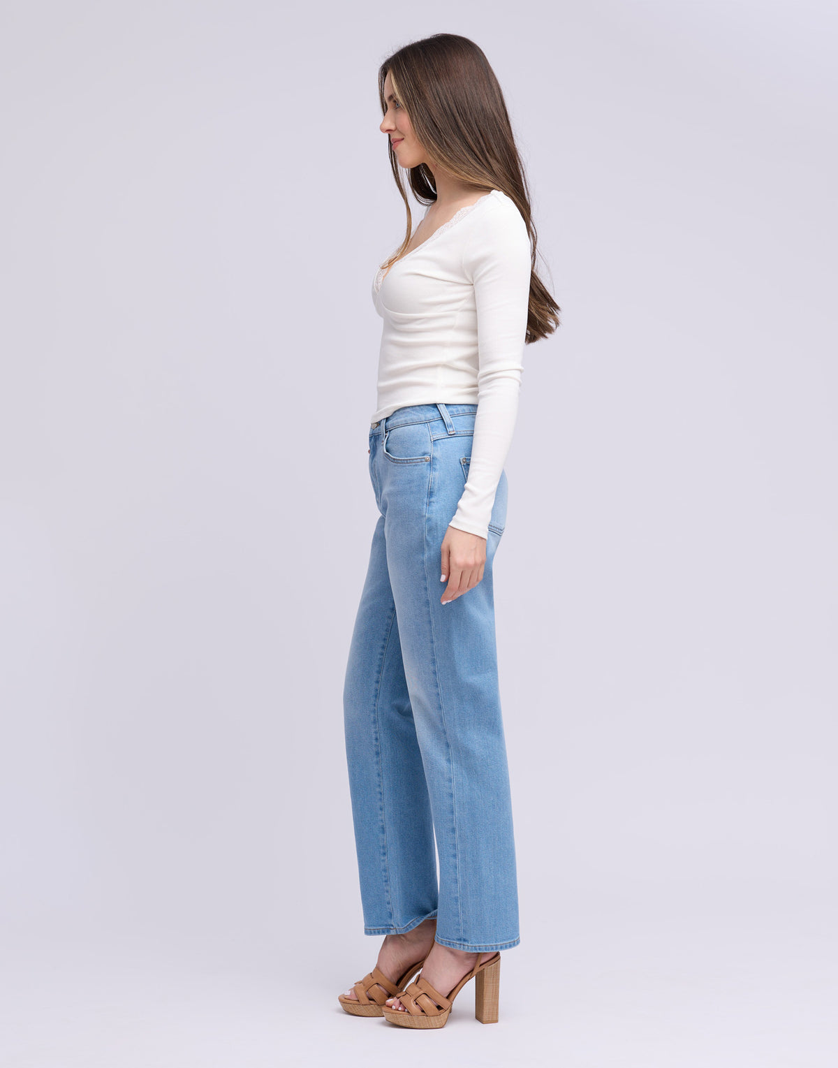 CHLOE STRAIGHT JEANS / GABBY