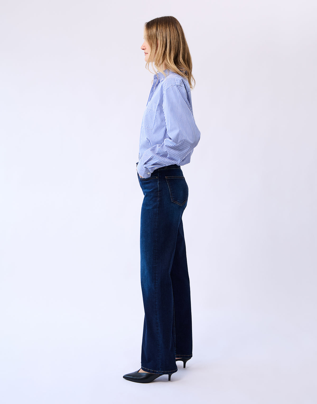 CHLOE STRAIGHT JEANS / EASE