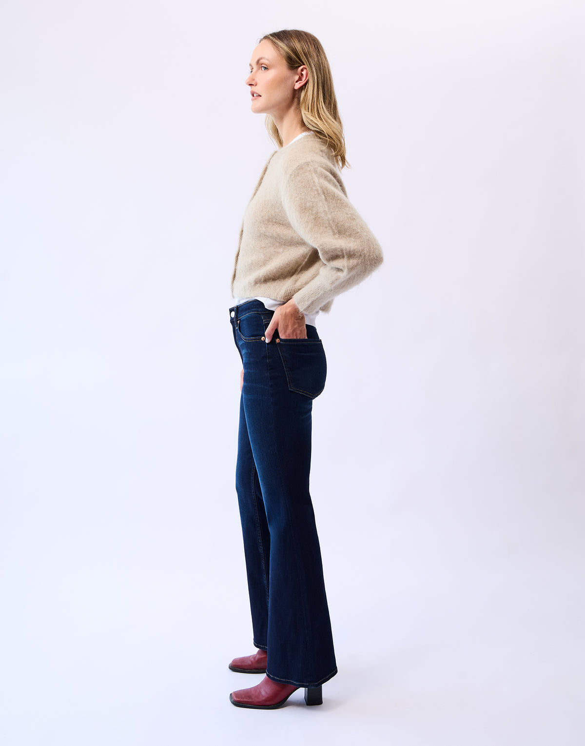 ALEX BOOTCUT JEANS / QUIET