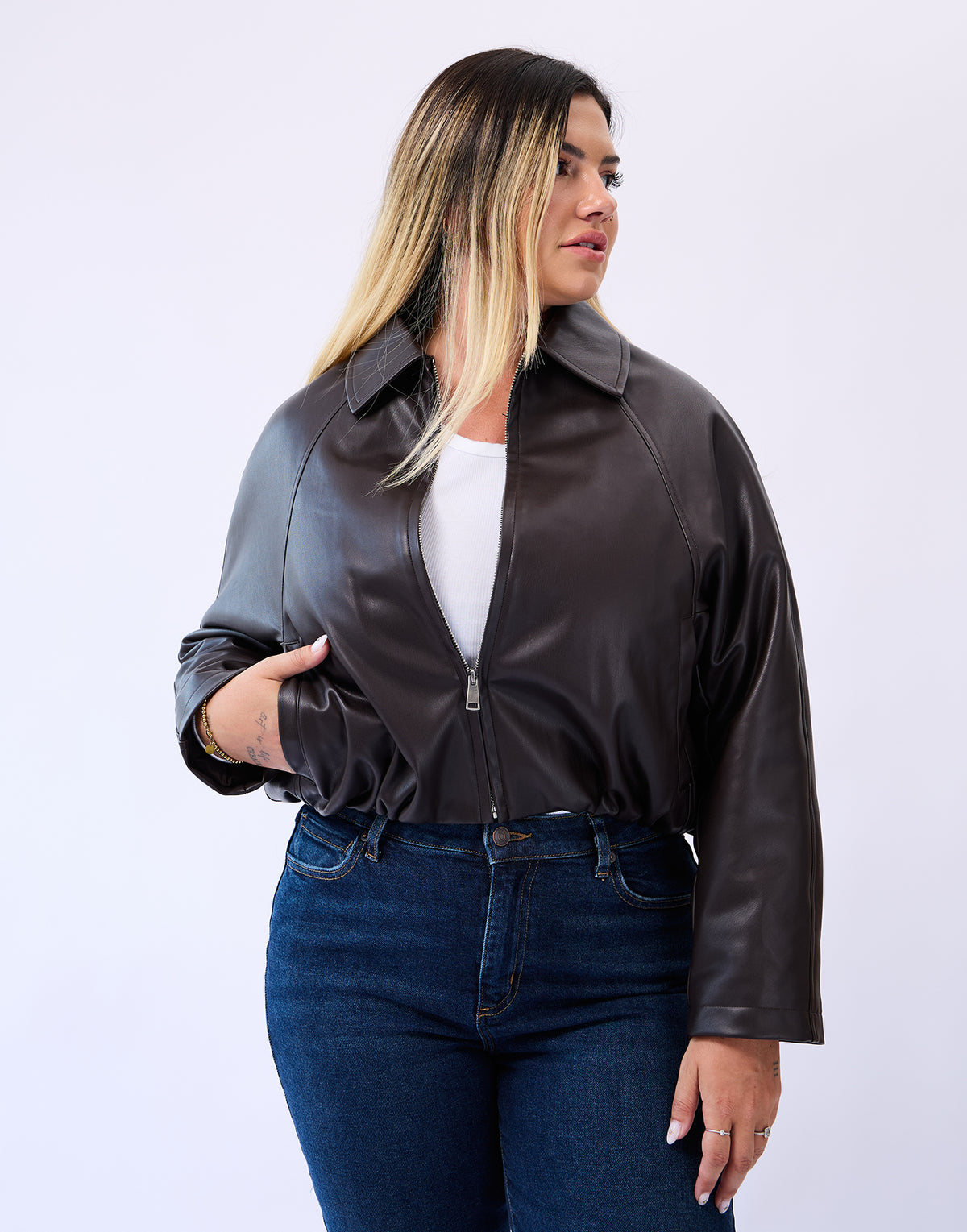 JACKET / HUGGY