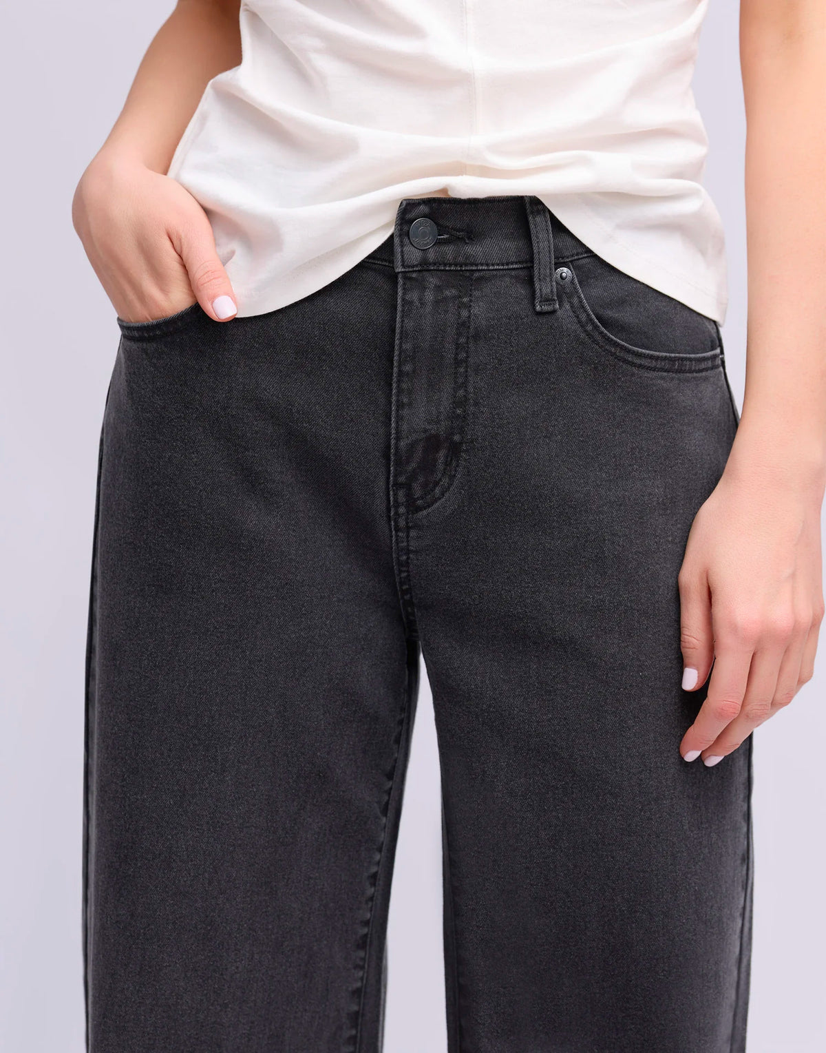 LILY WIDE LEG JEANS / SERENA