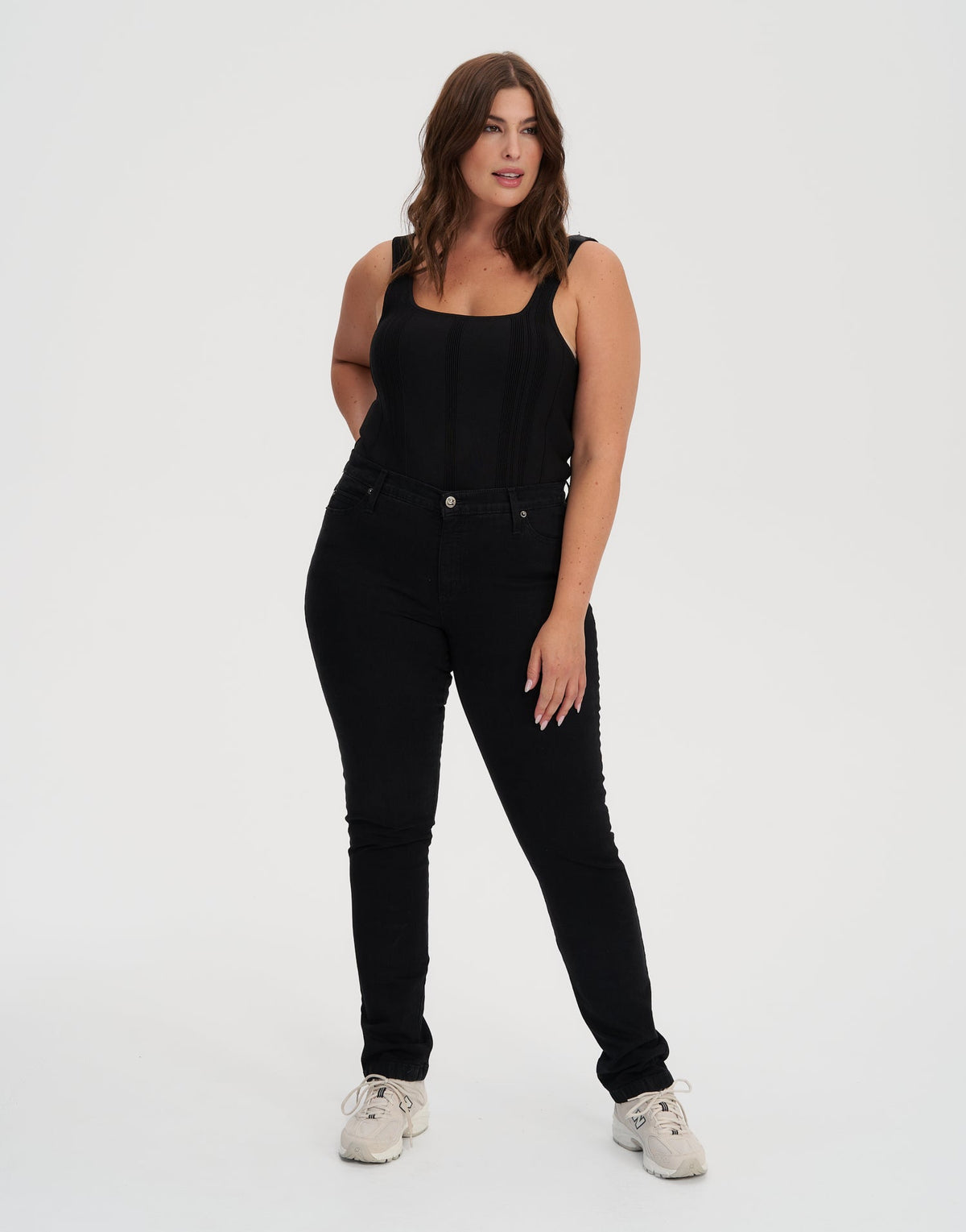 RACHEL SKINNY JEANS / OVERDYE BLACK 34 36"